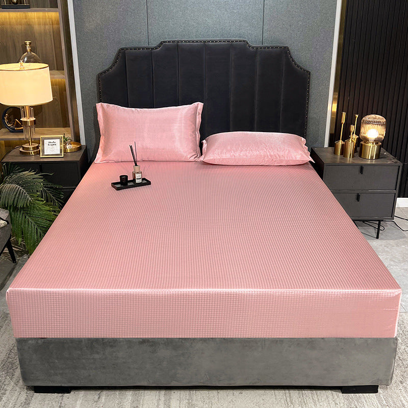 HOUNDSTOOTH ICE SILK™ 3-Piece Bedding Set