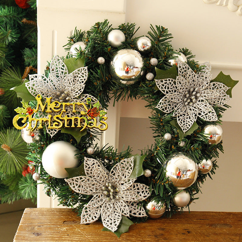 VIVORA™ MerryGlow Christmas Wreath